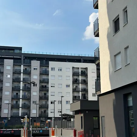 Park Novi Apartmán *