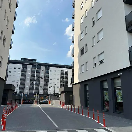Apartment Park Novi