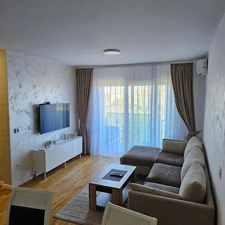 Apartmán Park Novi